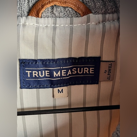 True Measure Men’s Medium Wool and Leather Letterman  Vest Athletic - Picture 2 of 6